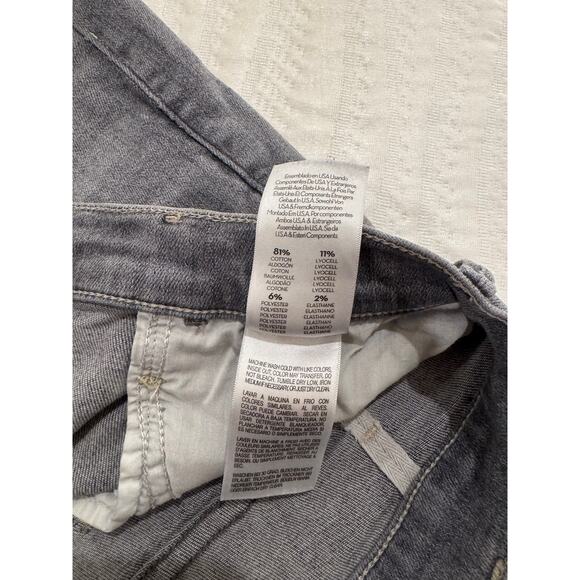 MOTHER Gray Denim Cutoff Shorts | The Hustler Roller Ankle | Size 32 - Picture 16 of 16